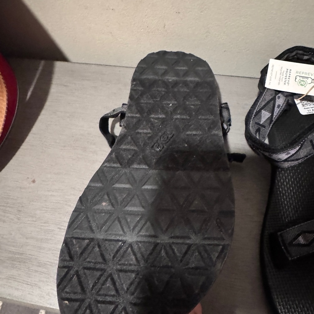 Teva Dark Gray Sandals With Patterned Straps - image 7